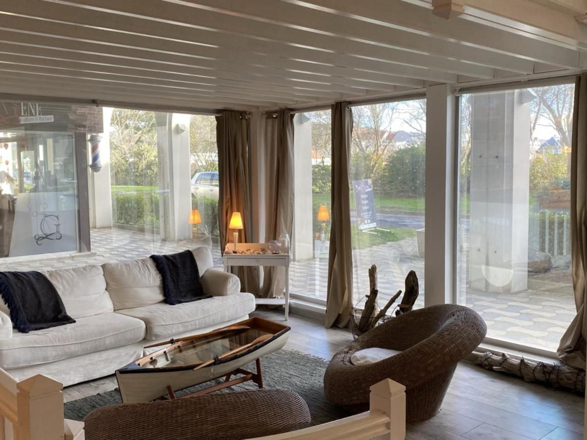 Grand Duplex En Front De Mer Avec 3 Chambres, Animaux Acceptes, Equipements Complets, Cabourg - Fr-1-487-321 Exterior foto